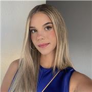 Actualmente estudio la carrera de Trabajo Social y anteriormente he cursado integración social, dando mis practicas en un colegio.